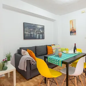 Apartamento Marques De Larios Plaza Las Flores Parking Gratis, Málaga