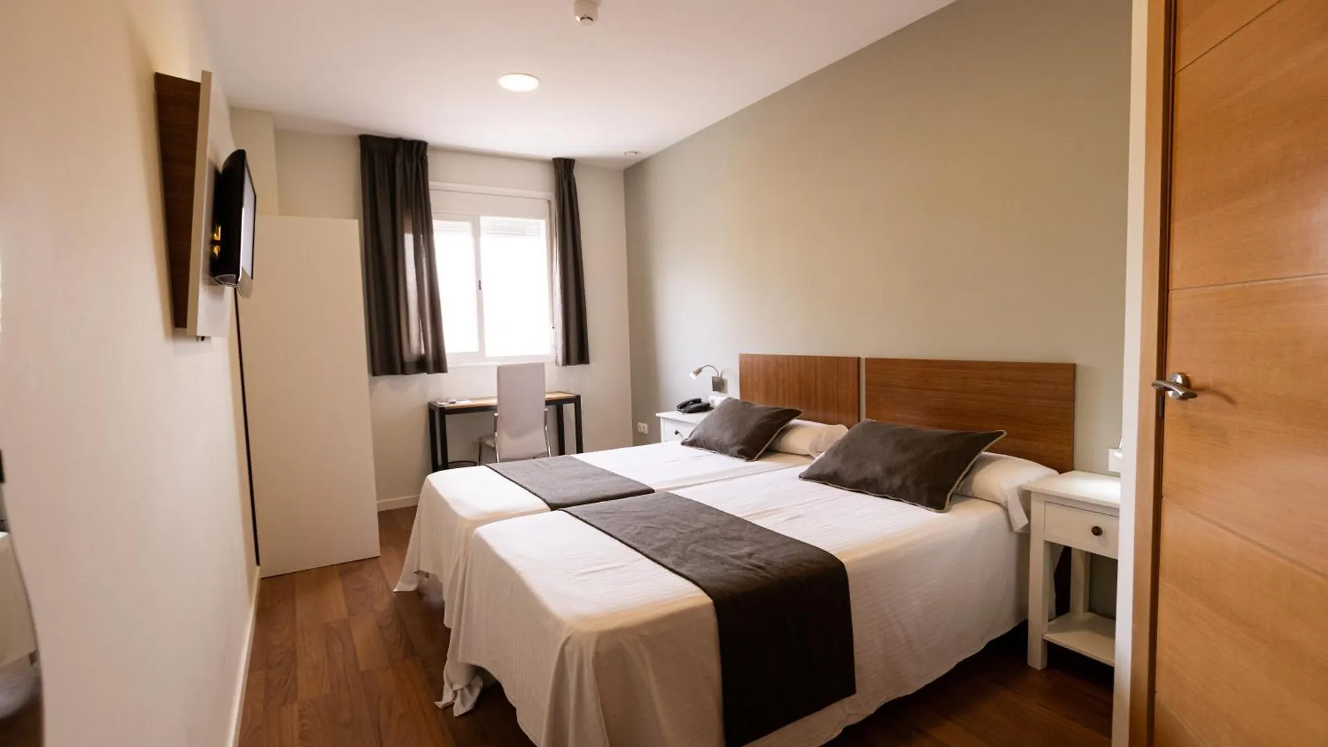 Gce Hoteles Malaga 2*,