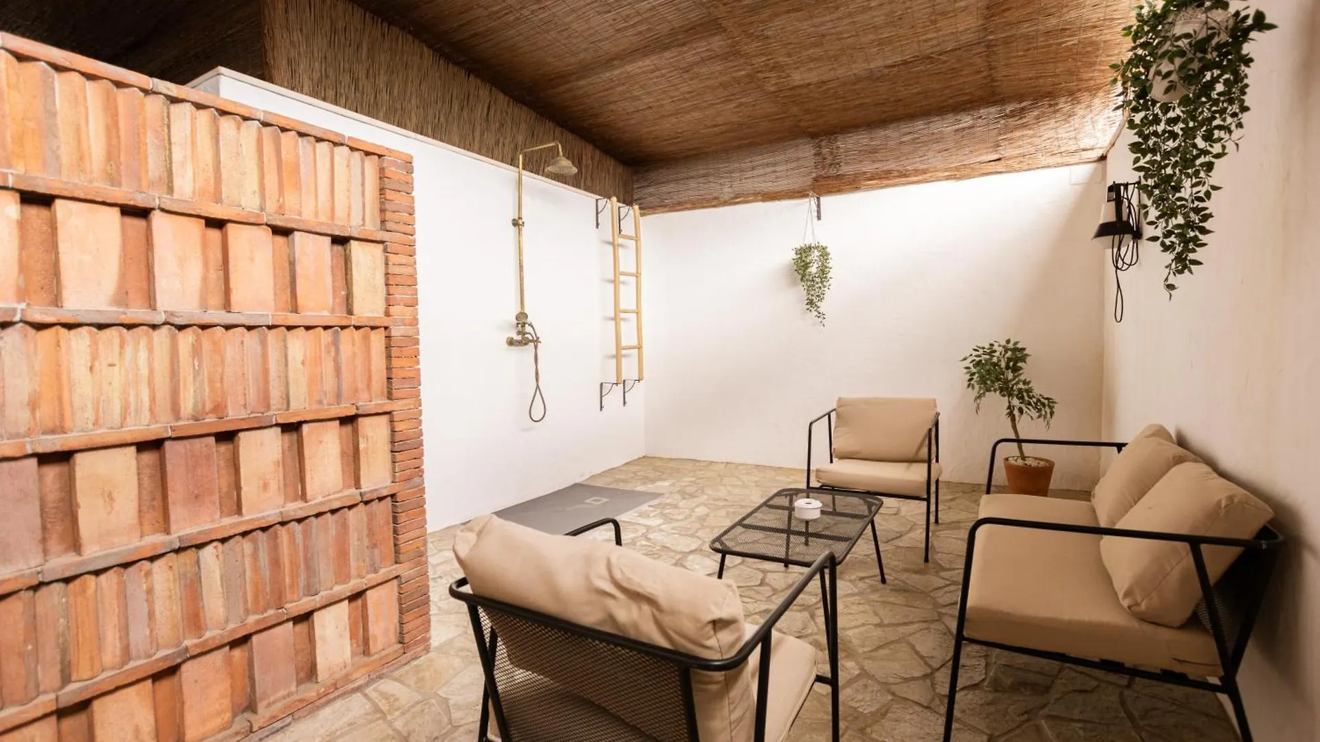 Gce Hoteles Málaga 2*,